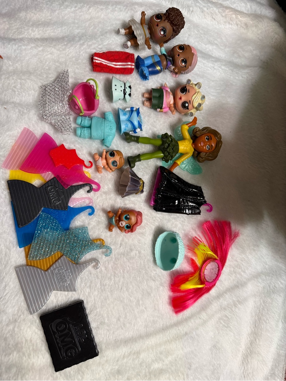 LOL Surprise Dolls & Accessories Lot OMG Clothes Pets Fairy Doll Mixed Bundle